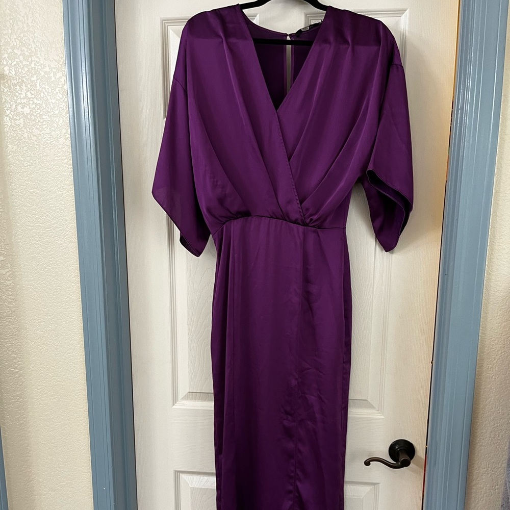 Purple satin formal dresss